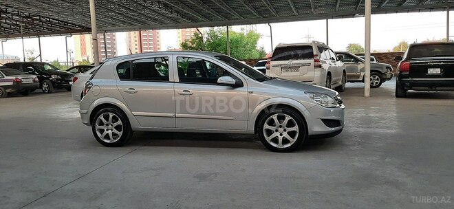 Opel Astra 2007, 199,000 km - 1.4 l - Gəncə