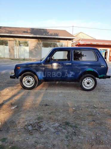 LADA (VAZ) Niva 2010, 245,368 km - 1.7 л - Salyan