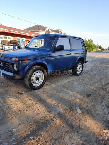LADA (VAZ) Niva 2010, 245,368 km - 1.7 л - Salyan