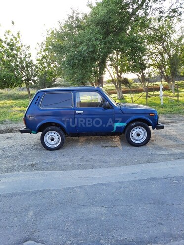 LADA (VAZ) Niva 2010, 245,368 km - 1.7 л - Salyan