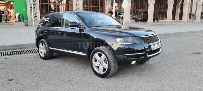 Volkswagen Touareg 2005, 211,000 km - 4.9 l - Bakı