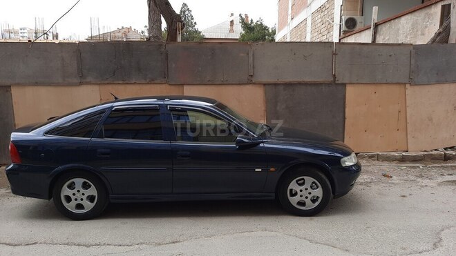 Opel Vectra 1999, 345,000 km - 1.8 l - Gədəbəy