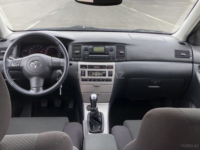 Toyota Corolla 2004, 150,000 km - 1.4 l - Bakı