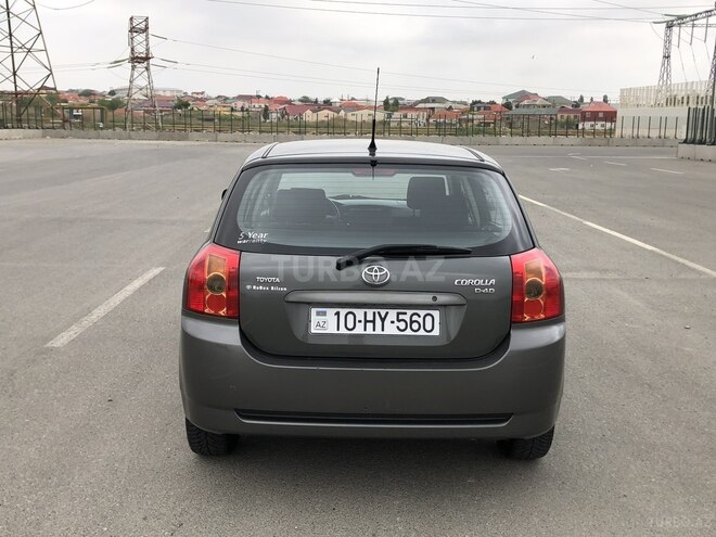 Toyota Corolla 2004, 150,000 km - 1.4 l - Bakı