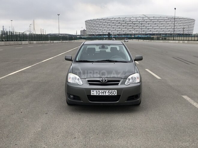 Toyota Corolla 2004, 150,000 km - 1.4 l - Bakı