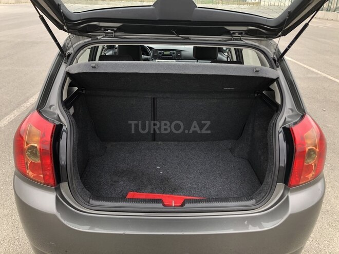 Toyota Corolla 2004, 150,000 km - 1.4 l - Bakı