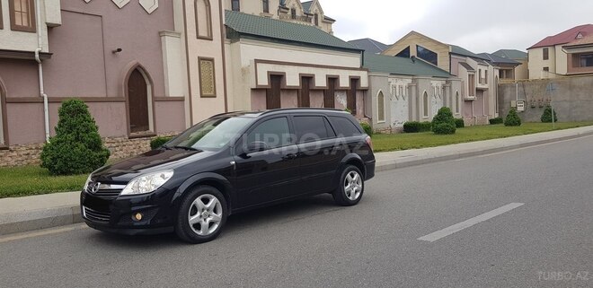 Opel Astra 2008, 194,000 km - 1.4 л - Bakı