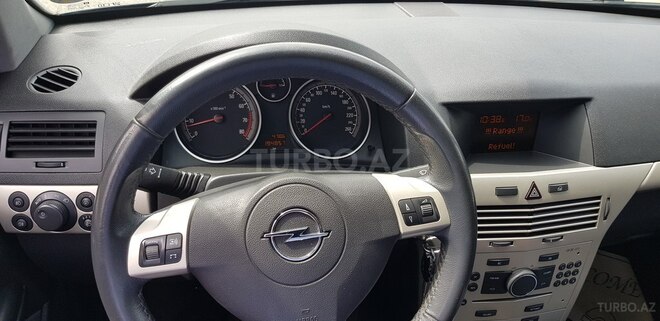 Opel Astra 2008, 194,000 km - 1.4 л - Bakı