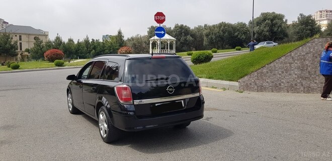 Opel Astra 2008, 194,000 km - 1.4 л - Bakı