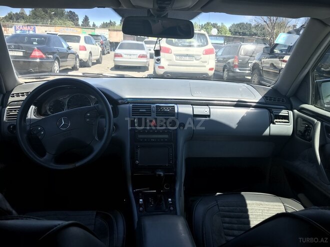 Mercedes E 240 2000, 299,671 km - 2.4 l - Bakı