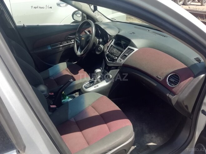 Chevrolet Cruze 2011, 205,000 km - 1.4 л - Bakı