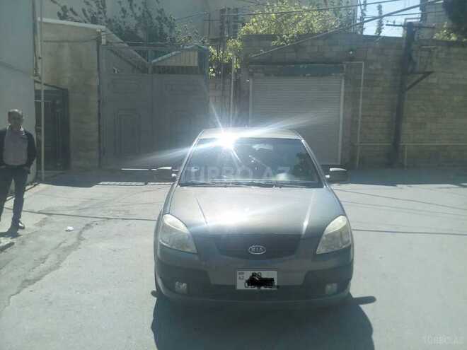 Kia Rio 2006, 210,000 km - 1.4 l - Bakı