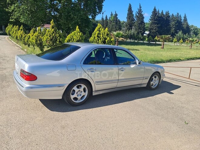 Mercedes E 240 2001, 194,000 km - 2.4 l - Masallı