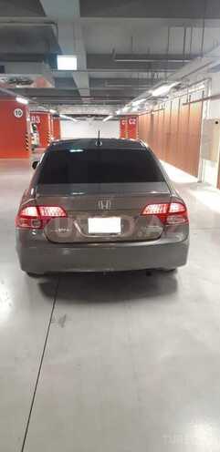 Honda Civic 2007, 241,000 km - 1.3 l - Gəncə