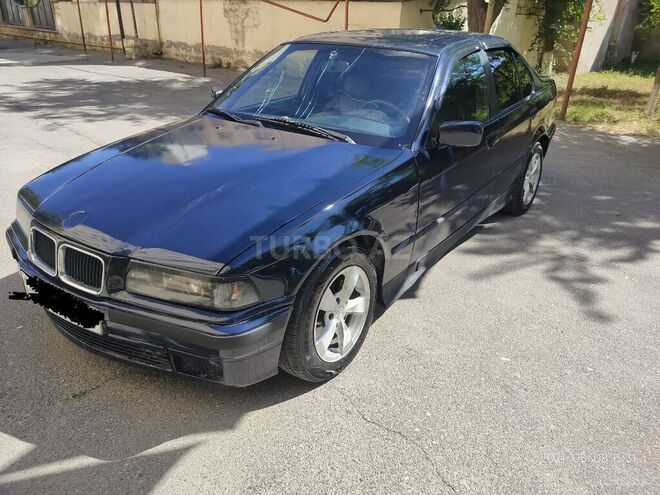 BMW 316 1992, 300,000 km - 1.6 l - Sumqayıt
