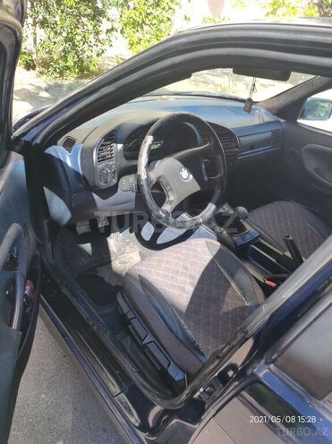 BMW 316 1992, 300,000 km - 1.6 l - Sumqayıt