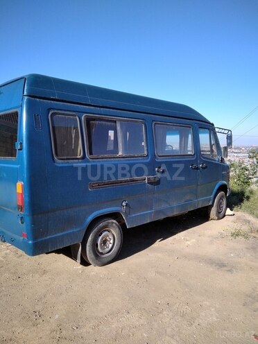 Mercedes 208 D 1994, 350,000 km - 2.5 l - Bakı