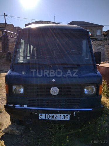 Mercedes 208 D 1994, 350,000 km - 2.5 l - Bakı