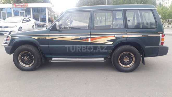 Mitsubishi Pajero 1998, 297,000 km - 2.4 l - Bakı