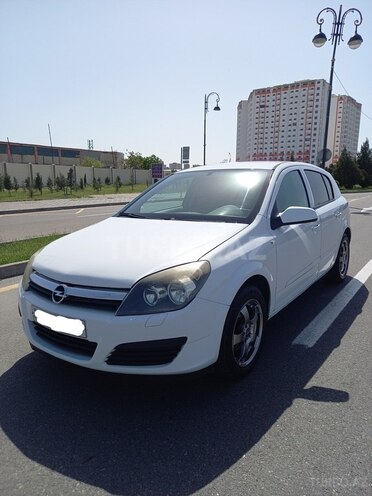 Opel Astra 2006, 305,000 km - 1.8 л - Bakı