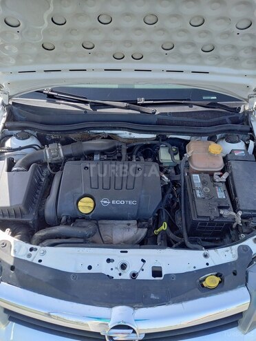 Opel Astra 2006, 305,000 km - 1.8 л - Bakı