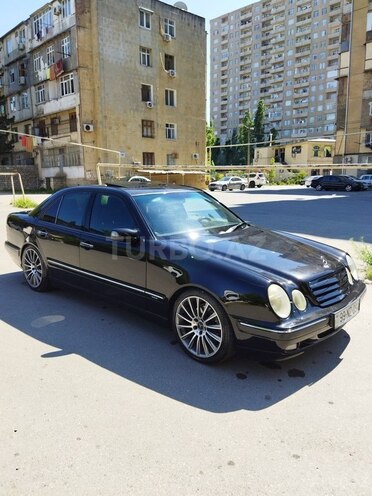 Mercedes E 320 2000, 325,000 km - 3.2 л - Bakı