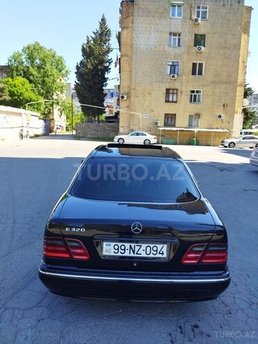 Mercedes E 320 2000, 325,000 km - 3.2 л - Bakı