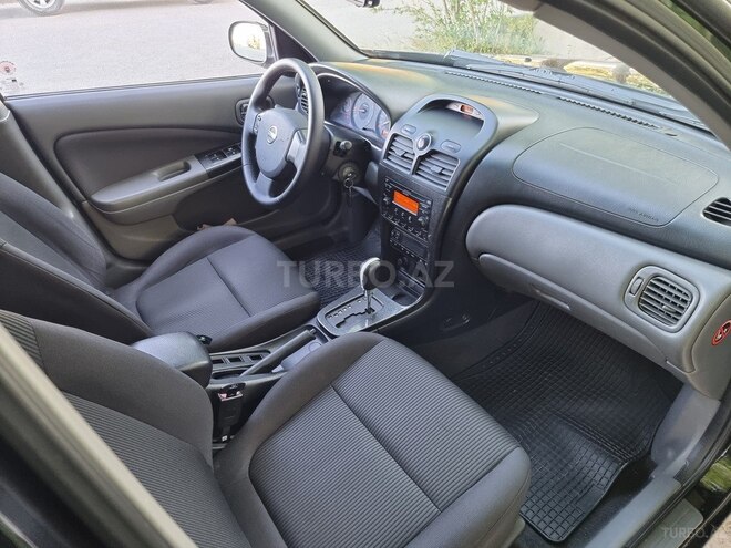 Nissan Sunny 2011, 181,000 km - 1.6 l - Bakı