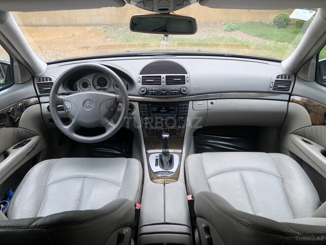 Mercedes E 240 2002, 350,000 km - 2.6 л - Bakı