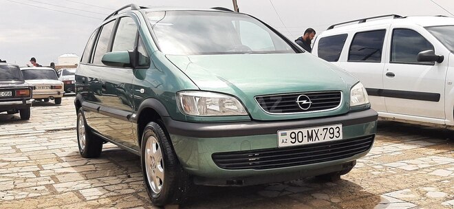 Opel Zafira 1999, 328,500 km - 1.8 л - Sumqayıt