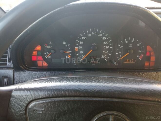 Mercedes C 180 1993, 140,000 km - 1.8 l - Gəncə