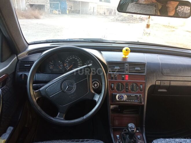 Mercedes C 180 1993, 140,000 km - 1.8 l - Gəncə