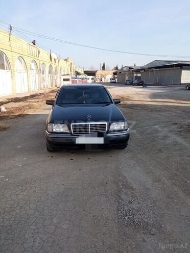 Mercedes C 180 1993, 140,000 km - 1.8 l - Gəncə