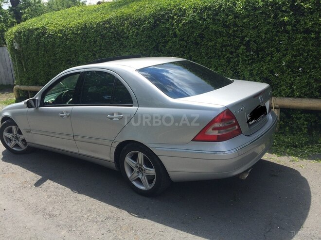 Mercedes C 240 2001, 293,637 km - 2.6 l - Zaqatala