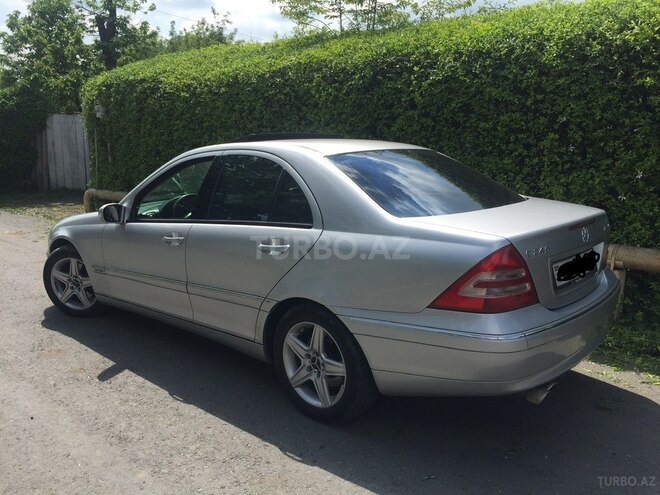 Mercedes C 240 2001, 293,637 km - 2.6 l - Zaqatala