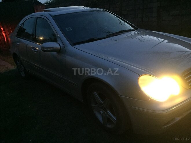 Mercedes C 240 2001, 293,637 km - 2.6 l - Zaqatala