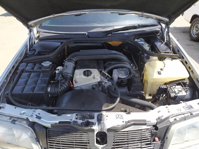Mercedes C 220 1997, 523,800 km - 2.2 л - Bakı