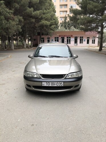 Opel Vectra 1996, 335,600 km - 2.0 л - Bakı