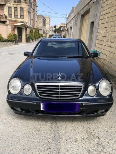 Mercedes E 240 2000, 293,000 km - 2.6 l - Bakı
