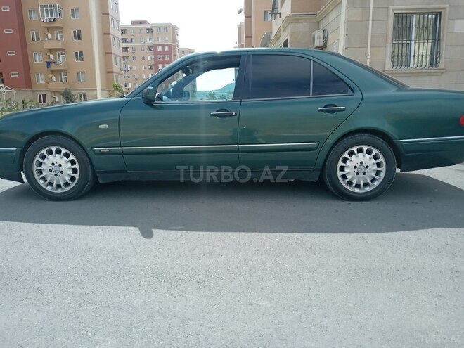 Mercedes E 240 1997, 264,000 km - 2.4 l - Bakı