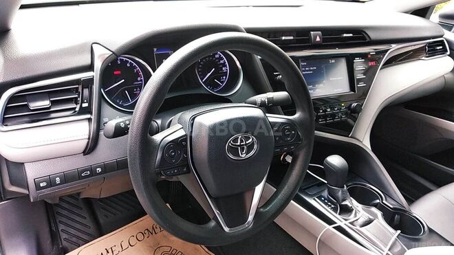 Toyota Camry 2018, 71,977 km - 2.5 l - Bakı