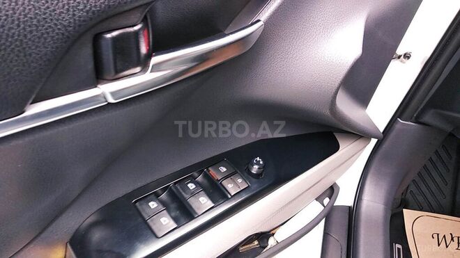 Toyota Camry 2018, 71,977 km - 2.5 l - Bakı