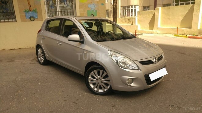 Hyundai i20 2009, 74,300 km - 1.6 л - Bakı