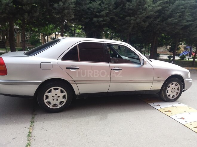 Mercedes C 180 1995, 386,406 km - 1.8 l - Bakı