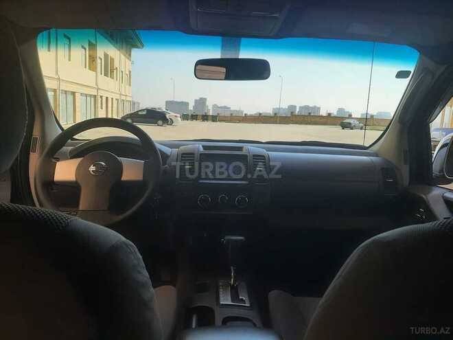 Nissan Navara 2013, 170,000 km - 2.5 l - Bakı