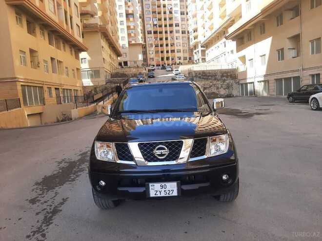 Nissan Navara 2013, 170,000 km - 2.5 l - Bakı
