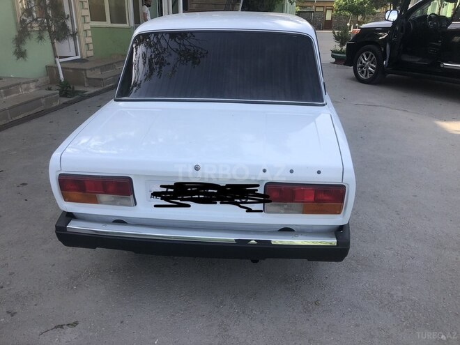 LADA (VAZ) 2107 2009, 155,000 km - 1.6 l - Quba