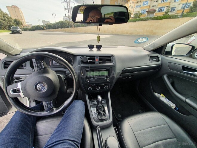 Volkswagen Jetta 2013, 157,000 km - 2.0 l - Bakı