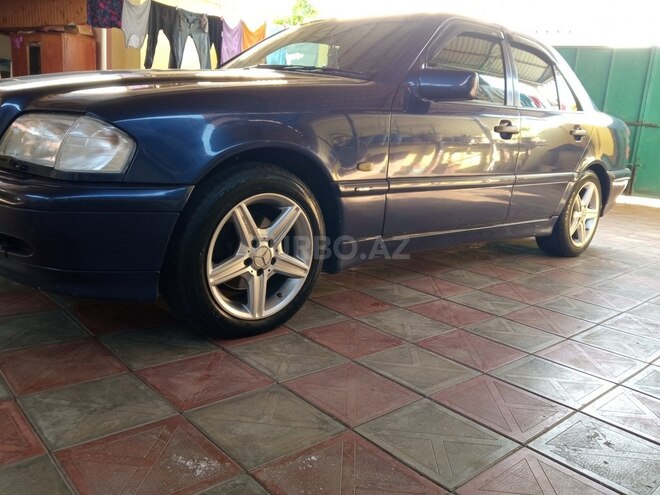 Mercedes C 180 1999, 351,668 km - 1.8 l - Biləsuvar