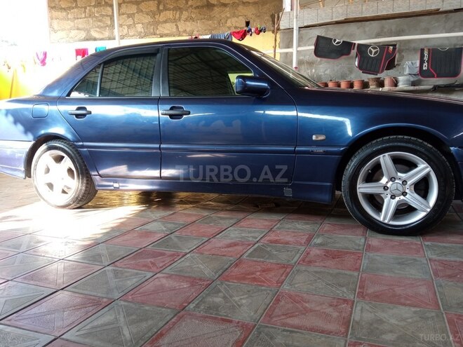 Mercedes C 180 1999, 351,668 km - 1.8 l - Biləsuvar